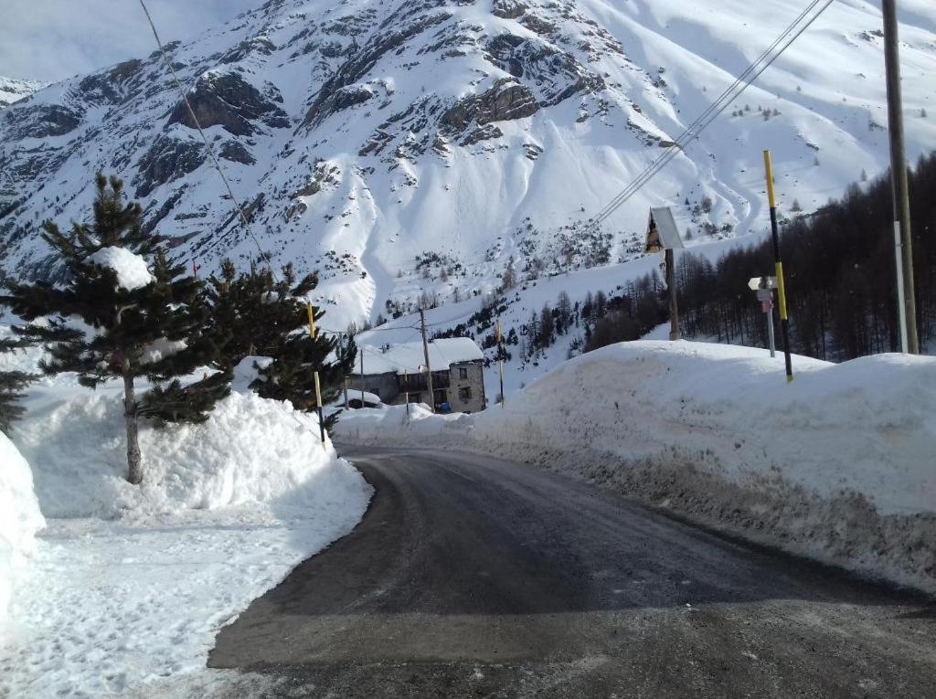 Love Chalet Ливиньо Экстерьер фото